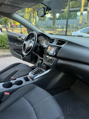 Nissan Sentra 2.0 Sr - Imagen 12