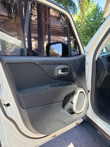 Jeep Renegade 1.8 Sport - Imagen 9